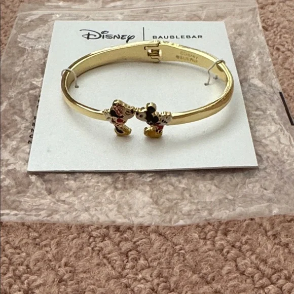 NWT Bauble Bar Disney Mickey & Minnie Mouse Kissing Cuff Bracelet - Picture 6 of 9